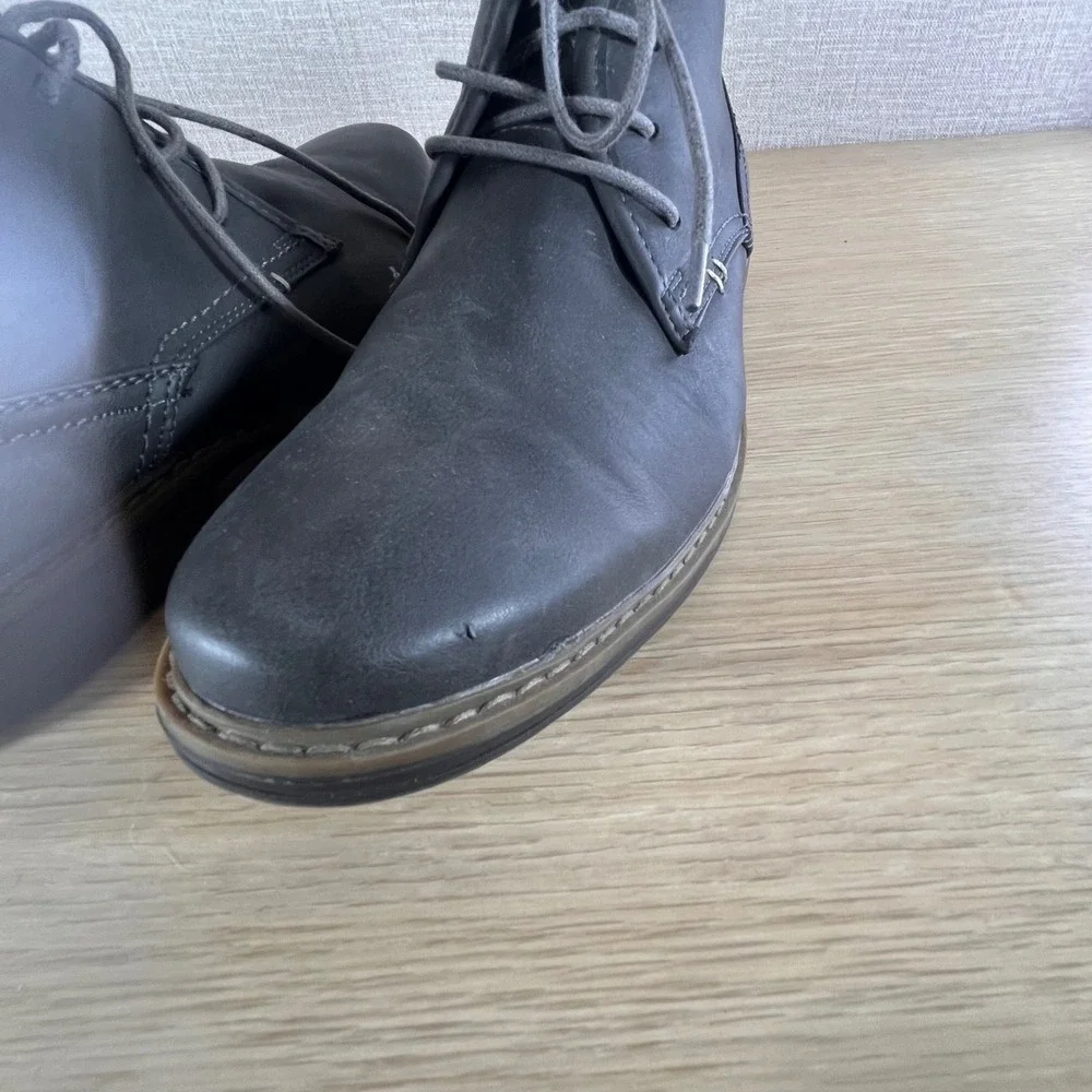 Varese Men's 10.5 Charcoal Gray Chukka Boots Lace Up Heritage Smart Casual Dress